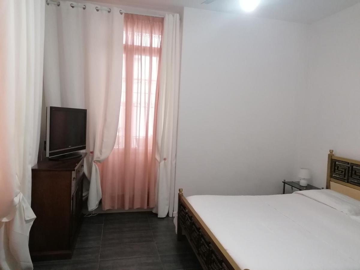 Casa Nuccia 2 Hotel มิลาน ภายนอก รูปภาพ