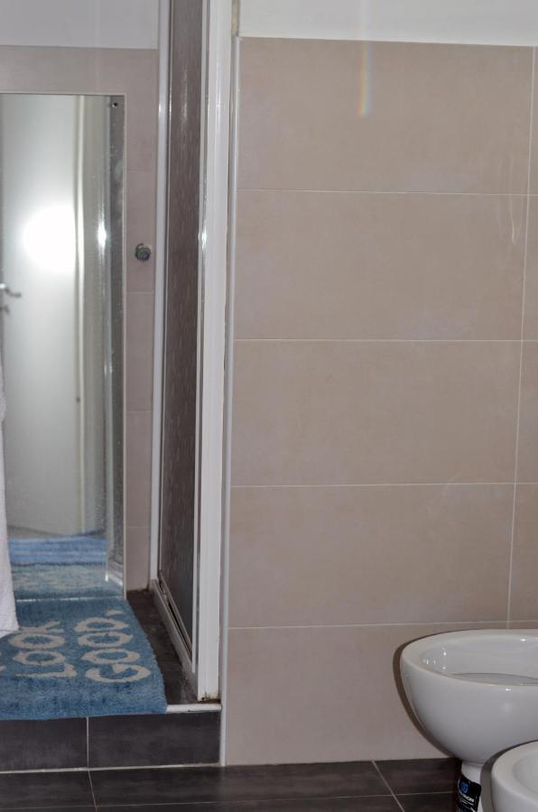 Casa Nuccia 2 Hotel มิลาน ภายนอก รูปภาพ